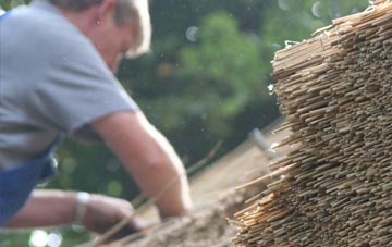 professional Sandford St Martin thatchers